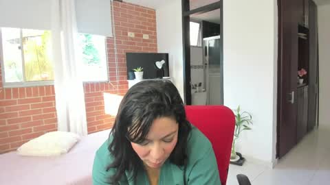 Snapshot of disneey2888 chatting on June 2026 11:56:02 AM disneey2888 online show from June 2026 11:56:02 AM