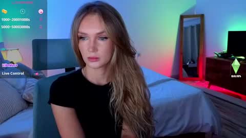 Snapshot of disney__princess chatting on June 2026 10:28:02 AM JASMINE online show from June 2026 10:28:02 AM