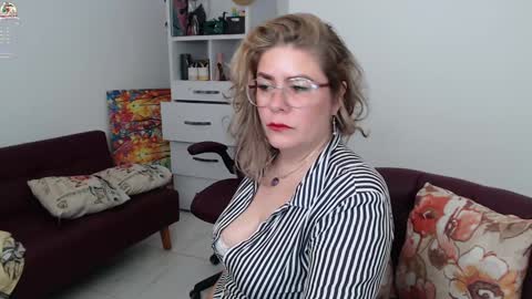 Diva online show from December 2024 01:56:01 AM