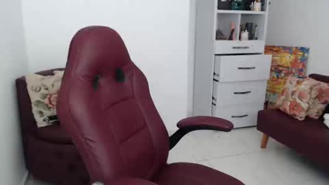 Diva online show from December 2024 02:36:02 PM