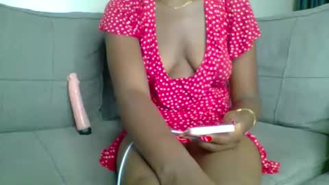 queen kinky online show from April 2026 07:58:01 PM