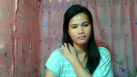 Snapshot of divina071594 chatting on July 2026 10:40:02 PM REYAN online show from July 2026 10:40:02 PM