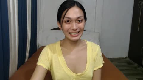 DIVINA online show from January 2025 02:22:01 PM