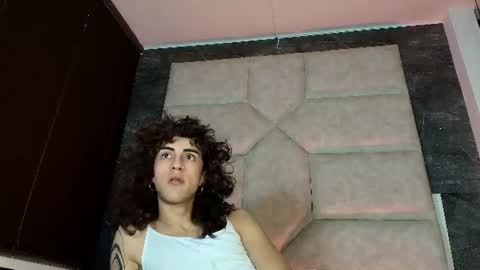DIVINE online show from June 2026 07:04:01 PM