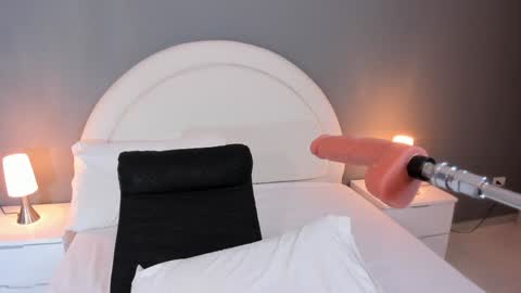 Snapshot of divine_sin chatting on January 2025 10:39:01 PM divine_sin online show from January 2025 10:39:01 PM