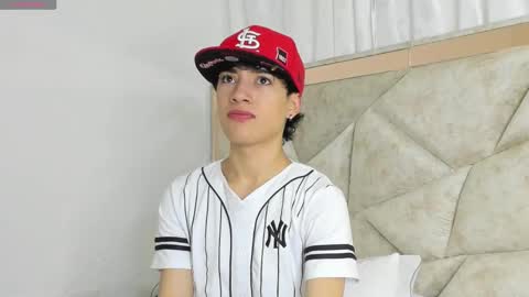 Snapshot of divine_thiagoo chatting on September 2025 01:24:02 PM Thiago online show from September 2025 01:24:02 PM