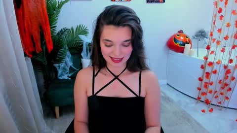 Snapshot of divineamour chatting on October 2025 12:09:02 PM Hannah online show from October 2025 12:09:02 PM