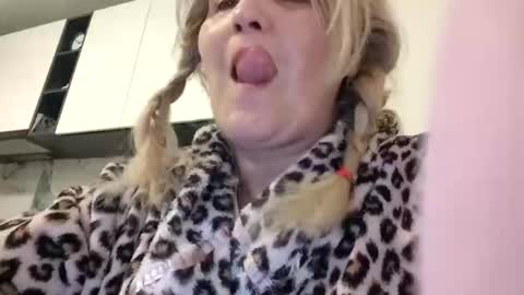 Alexxa online show from March 2026 12:50:01 AM