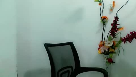 Snapshot of divinegrace10 chatting on December 2024 02:56:01 AM     Divine Grace Close To Your Hear online show from December 2024 02:56:01 AM