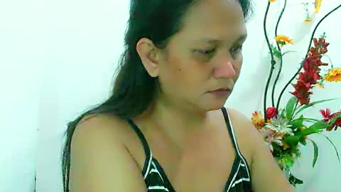 Snapshot of divinegrace10 chatting on December 2024 02:26:02 PM     Divine Grace Close To Your Hear online show from December 2024 02:26:02 PM