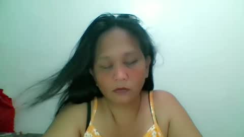 Snapshot of divinegrace10 chatting on January 2025 03:23:02 AM     Divine Grace Close To Your Hear online show from January 2025 03:23:02 AM