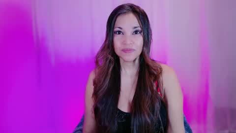 Snapshot of divinelynn chatting on February 2025 12:16:01 PM DivineLynn online show from February 2025 12:16:01 PM