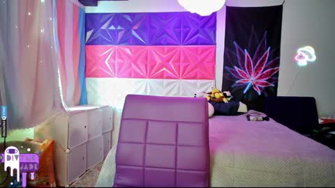 Jade Divyne online show from December 2024 06:50:01 PM