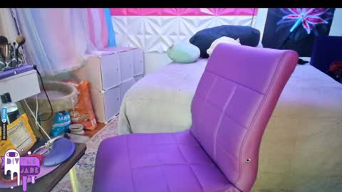 Jade Divyne online show from December 2024 02:38:02 PM