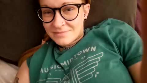 Snapshot of dixie_comanche chatting on December 2024 07:25:01 AM dixie_comanche online show from December 2024 07:25:01 AM