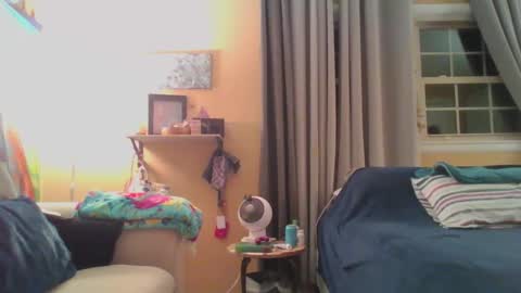 Snapshot of dixie_comanche chatting on February 2025 03:34:02 AM dixie_comanche online show from February 2025 03:34:02 AM