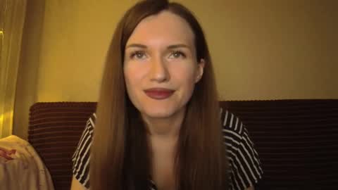 Snapshot of dixiemiller chatting on December 2024 01:18:02 AM Dixiemiller online show from December 2024 01:18:02 AM