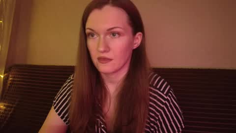 Snapshot of dixiemiller chatting on February 2025 03:09:02 PM Dixiemiller online show from February 2025 03:09:02 PM