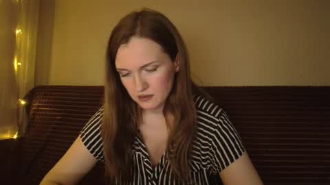 Snapshot of dixiemiller chatting on February 2025 02:49:01 AM Dixiemiller online show from February 2025 02:49:01 AM