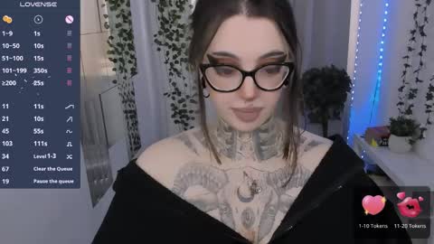 Snapshot of dixipixi_ chatting on April 2026 05:47:02 AM dixipixi_ online show from April 2026 05:47:02 AM