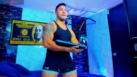 Dixon online show from October 2025 12:55:01 AM