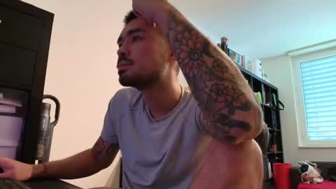 Snapshot of dixonhuang chatting on September 2025 08:05:02 AM D online show from September 2025 08:05:02 AM