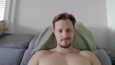 djo68686666 online show from September 2025 12:32:02 PM