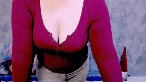 djullia online show from December 2024 12:20:02 PM