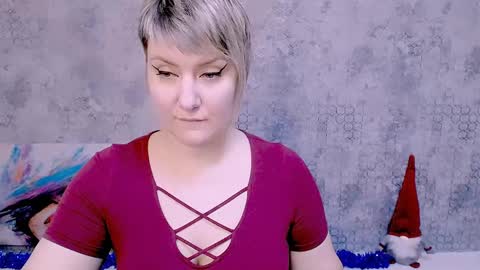 djullia online show from January 2025 12:08:01 PM
