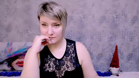 djullia online show from January 2025 12:30:02 PM