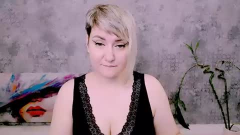 Snapshot of djullia chatting on June 2026 06:15:02 AM djullia online show from June 2026 06:15:02 AM