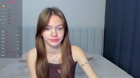 Snapshot of do_dick chatting on September 2025 09:25:01 PM Polly and Kiriko online show from September 2025 09:25:01 PM