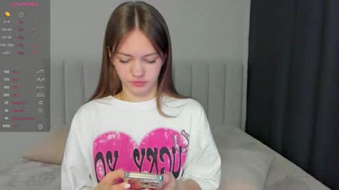 Snapshot of do_dick chatting on September 2025 02:11:02 AM Polly and Kiriko online show from September 2025 02:11:02 AM