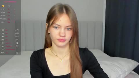 Snapshot of do_dick chatting on September 2025 04:25:01 AM Polly and Kiriko online show from September 2025 04:25:01 AM