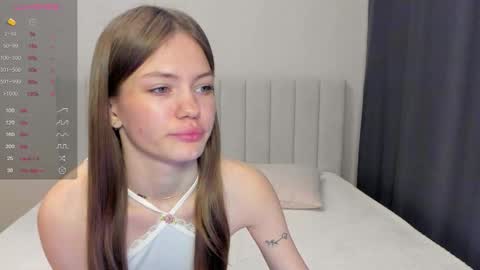 Polly and Kiriko online show from December 2025 09:03:02 AM