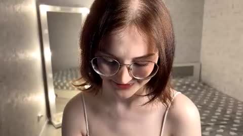 Snapshot of dodiebabikian chatting on July 2026 09:19:02 PM Annie PVT IS OPEN online show from July 2026 09:19:02 PM