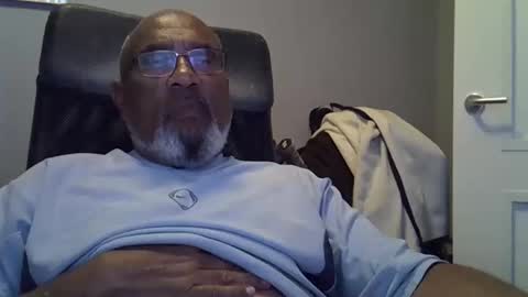 Snapshot of dofrank969 chatting on June 2026 12:02:02 AM dofrank969 online show from June 2026 12:02:02 AM