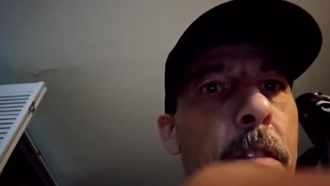 Snapshot of dogbone999081 chatting on November 2025 08:28:02 AM dogbone999081 online show from November 2025 08:28:02 AM