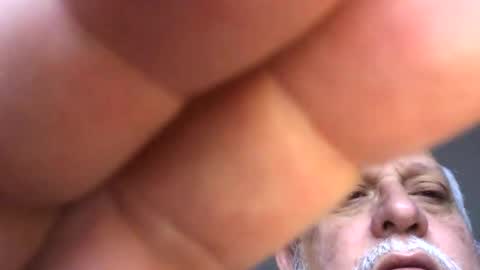 Snapshot of dogggggy07 chatting on January 2025 03:20:01 PM dogggggy07 online show from January 2025 03:20:01 PM