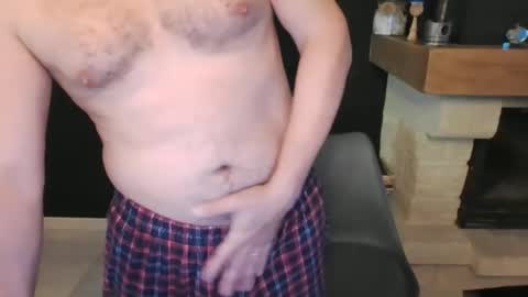 Alex online show from November 2025 07:03:01 AM