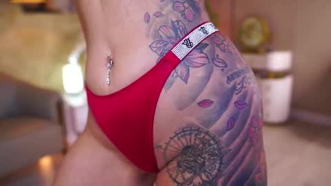 Snapshot of dolce_tentacion chatting on October 2025 09:23:01 AM Monica online show from October 2025 09:23:01 AM