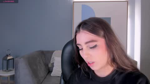 Snapshot of dolcieelliot chatting on December 2024 06:12:01 PM Dolcie online show from December 2024 06:12:01 PM