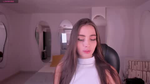 Snapshot of dolcieelliot chatting on December 2024 12:04:01 PM Dolcie online show from December 2024 12:04:01 PM