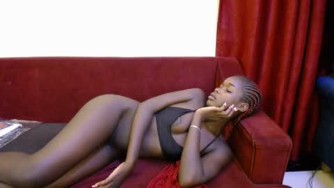 Lina online show from October 2025 03:28:02 AM