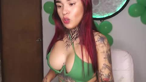 doll_and_thebrown online show from March 2026 01:53:01 AM