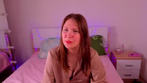 Snapshot of doll_ball chatting on June 2026 07:23:01 PM Ann online show from June 2026 07:23:01 PM
