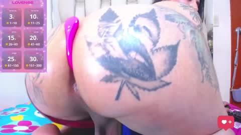 Snapshot of doll_coquette chatting on January 2025 01:41:02 PM Heilen Niikol online show from January 2025 01:41:02 PM