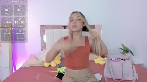 doll_isa_ online show from February 2026 03:15:01 AM