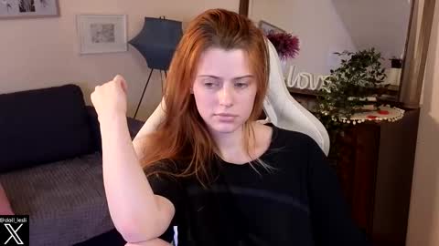 Your doll Lesli online show from February 2025 05:25:02 PM