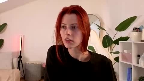 Your doll Lesli online show from December 2025 09:27:02 AM